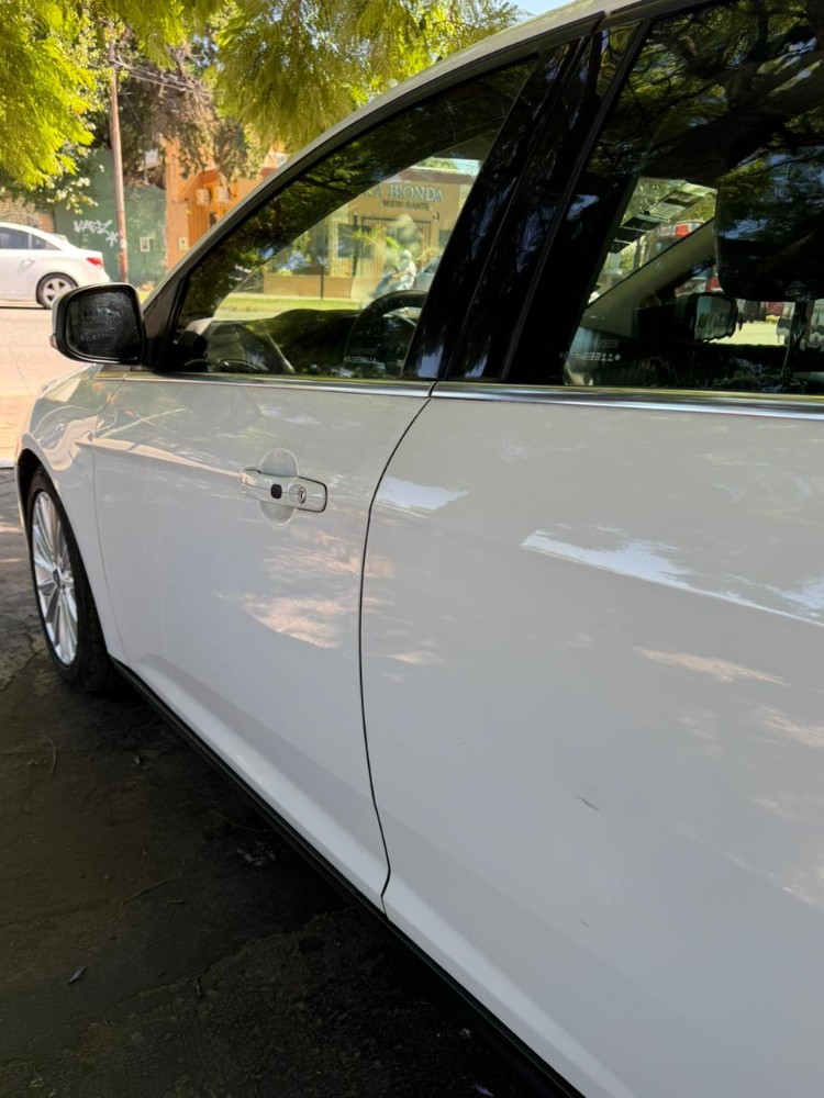 Ford Focus SE — foto 3